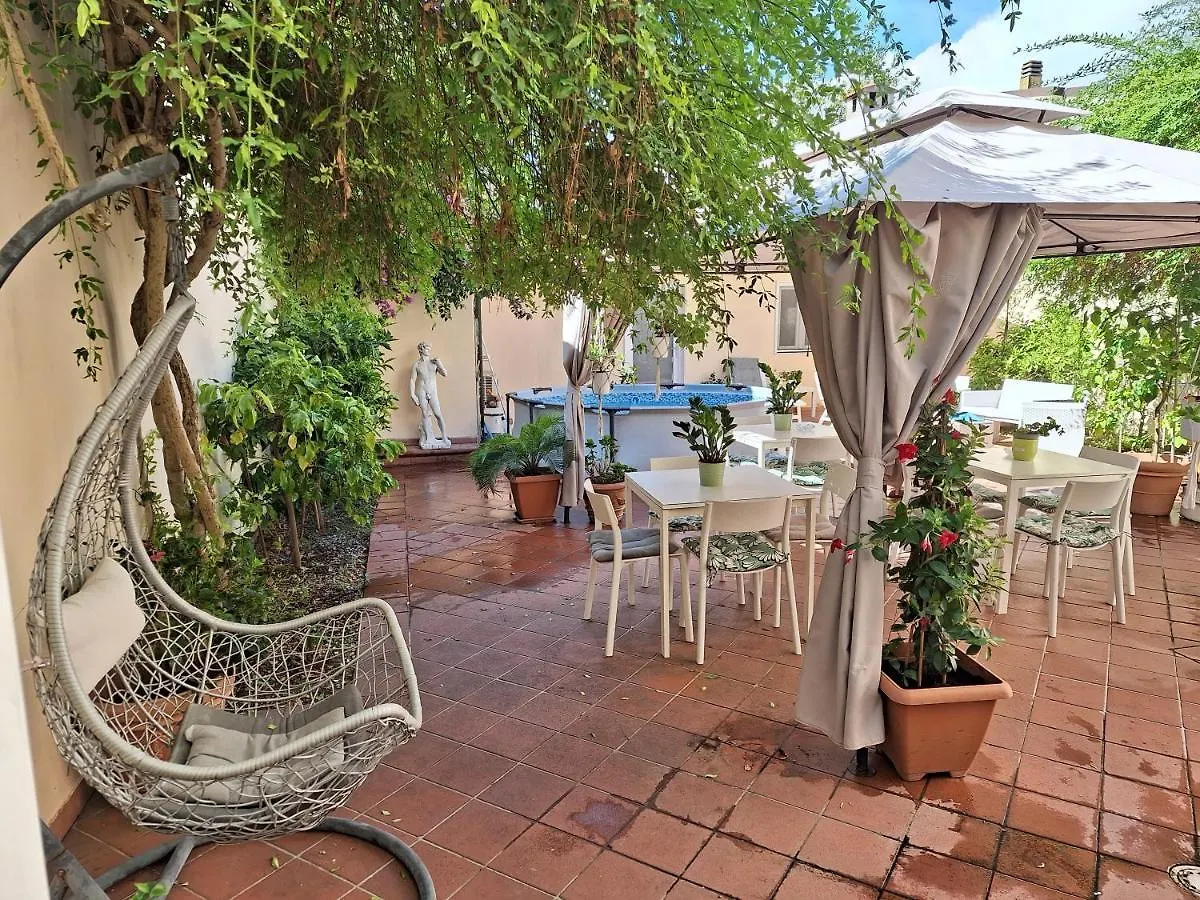 New City Dofour Viareggio Bed & Breakfast